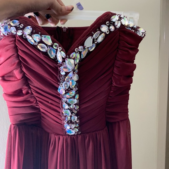 Burgundy long dress - Picture 5 of 7